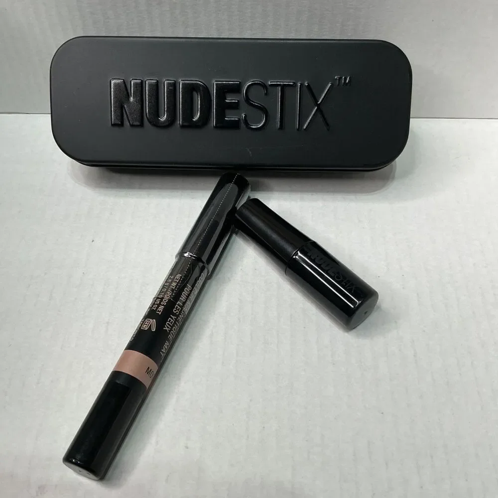 Nudestix Magnetic Matte Eye Color Moon 2.8g Eyeshadow Stick With Tin